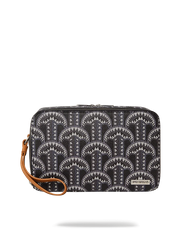 ILLUCHAINS TOILETRY BAG