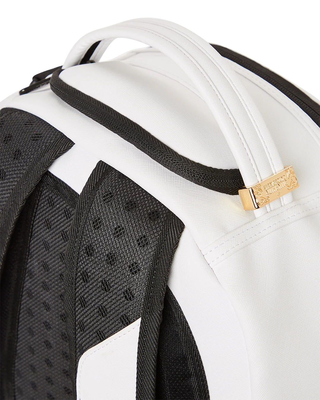 SCREAM SHARK ART PIECE BACKPACK (DLXV)