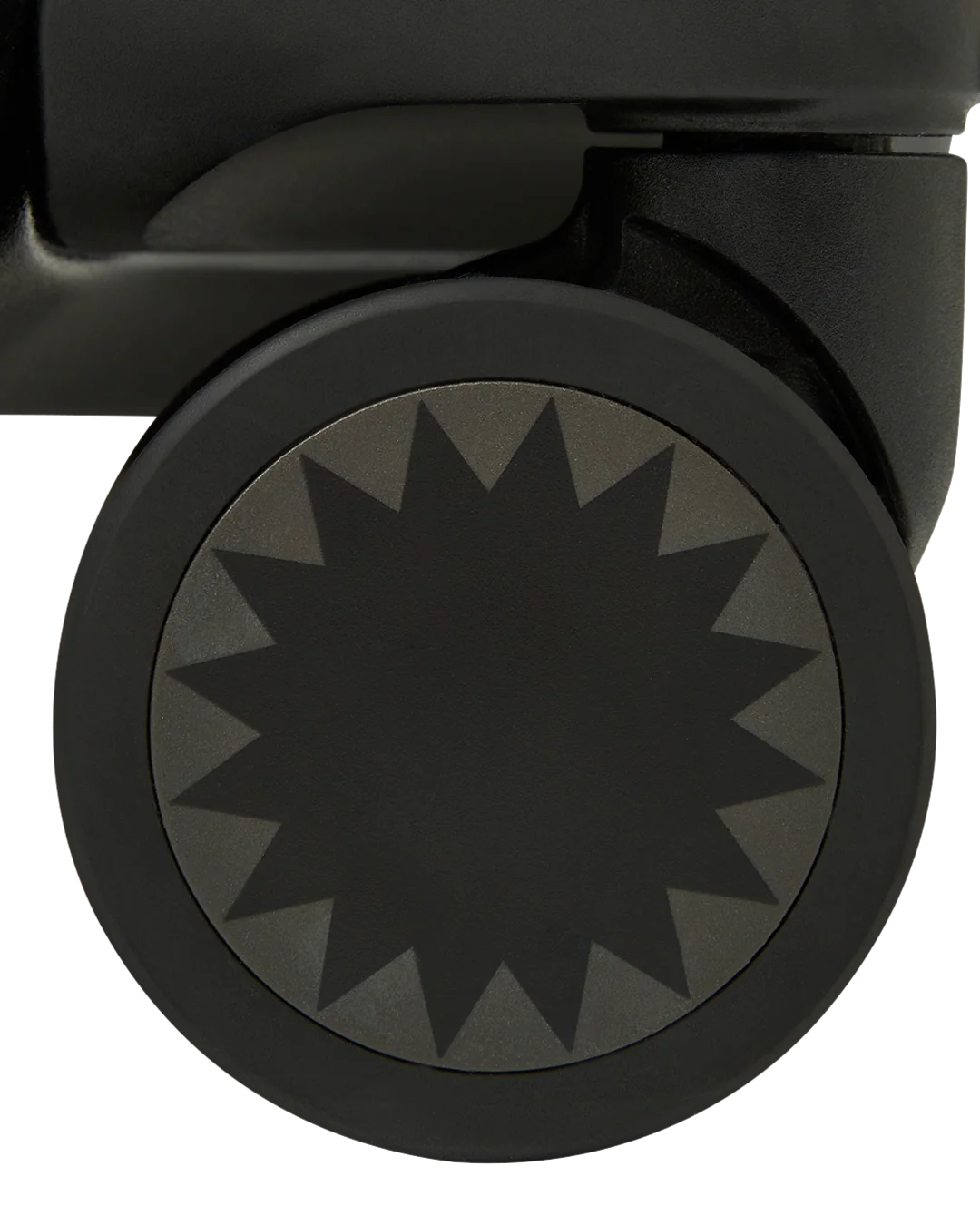 NOIR FANG CARRY-ON LUGGAGE