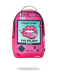 PLAY ME